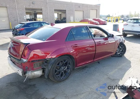 2021 Chrysler 300 Touring из США, поврежденный, VIN 2C3CCARG2MH657768